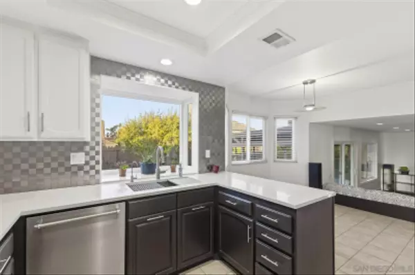 San Diego, CA 92126,10985 Sunny Meadow St