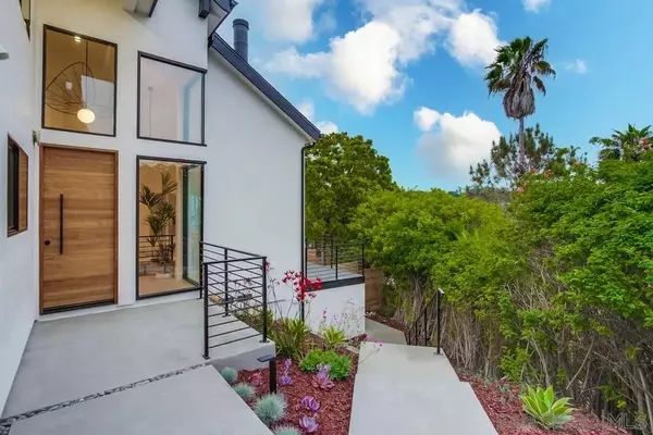 Encinitas, CA 92024,1429 Trabert Ranch Rd