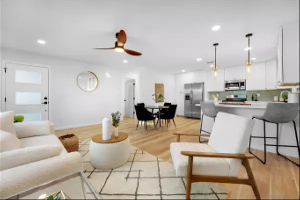 Sam Diego, CA 92117,4509 Manitou Way