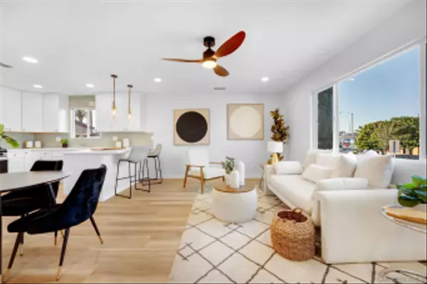 Sam Diego, CA 92117,4509 Manitou Way