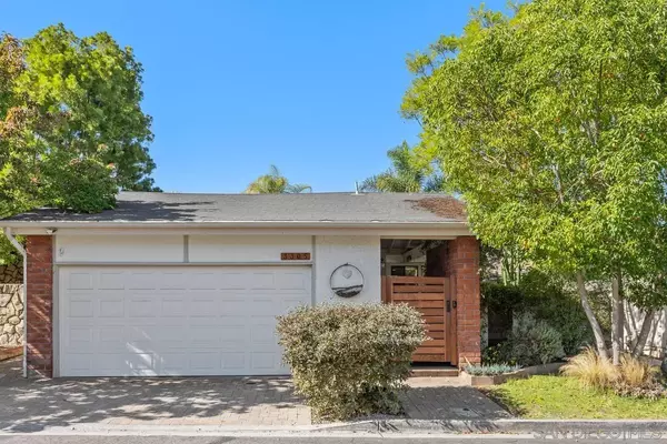 Carlsbad, CA 92009,3305 Vivienda Circle