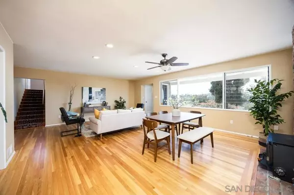 La Mesa, CA 91941,8810 Mariposa St.