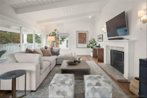 Coronado, CA 92118,420 1st St