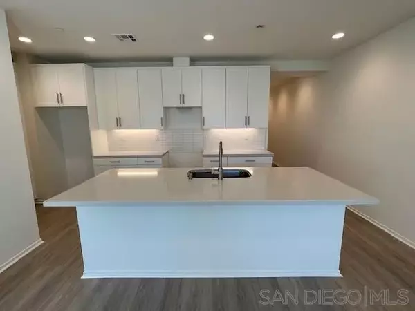 Santee, CA 92071,7835 Cypress Dr