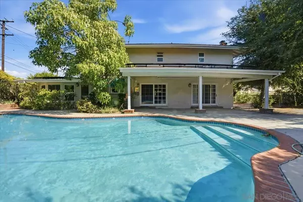 North Tustin, CA 92705,1262 Brittany Cross Rd