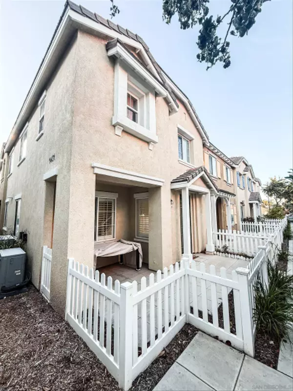 Chula Vista, CA 91913,1431 Trouville Ln #5