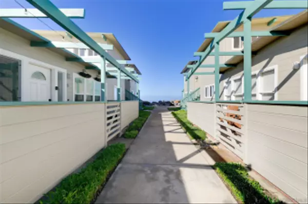 1680 B Seacoast Drive Unit B #B, Imperial Beach, CA 91932
