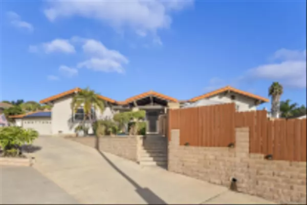 Vista, CA 92084,1918 Odell Cir