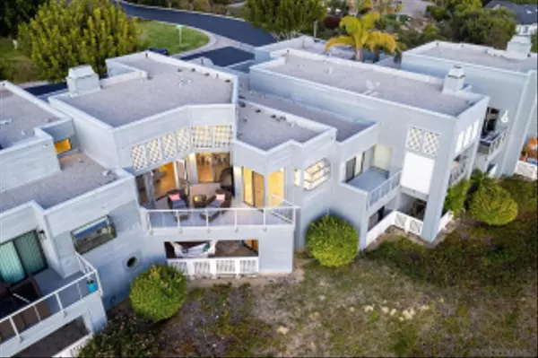 Del Mar, CA 92014,1060 America Way