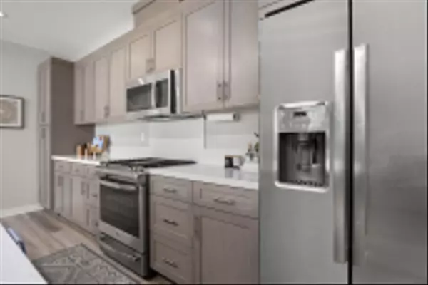 San Diego, CA 92108,3036 Marquee Way