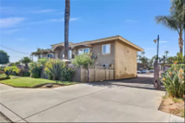 El Cajon, CA 92020,188 S S Lincoln Ave #14