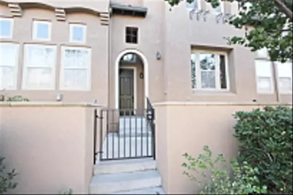 San Diego, CA 92129,7755 Via Montebello #6