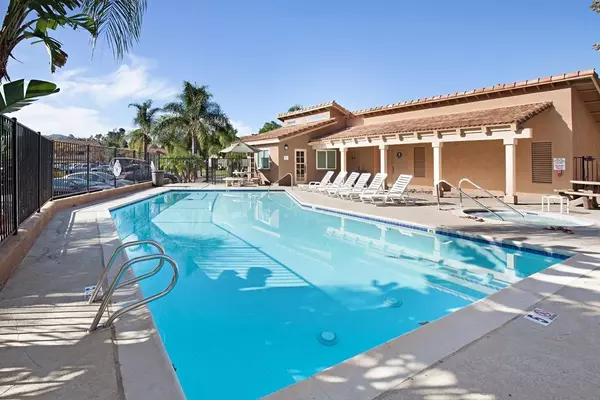 San Marcos, CA 92069,214 Woodland Pkwy #201