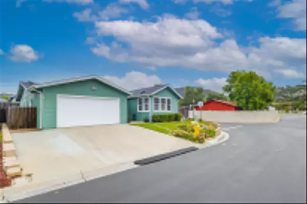 El Cajon, CA 92021,15935 Spring Oaks Road Space 1