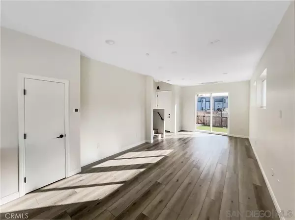 San Diego, CA 92104,4048 Cherokee