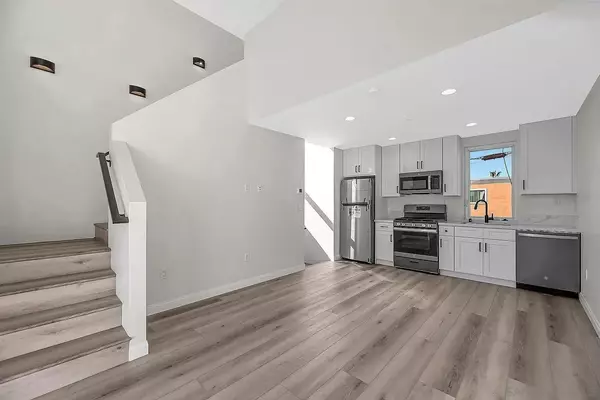 San Diego, CA 92104,4050 Cherokee