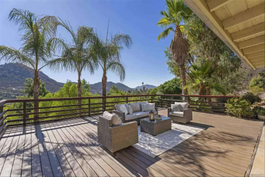 224 W Noakes St, El Cajon, CA 92019