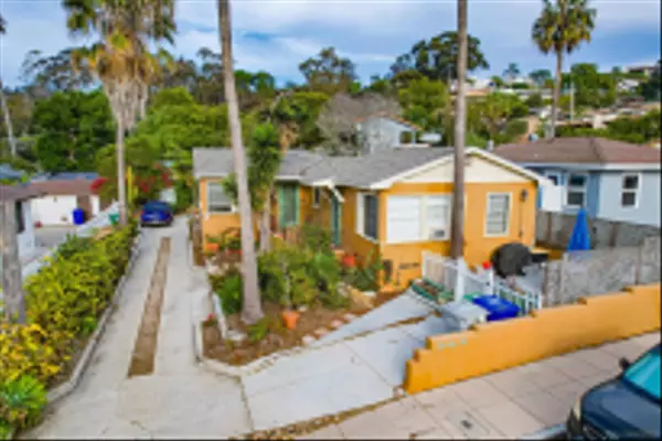 San Diego, CA 92110,2646-2650 Juan Street