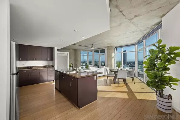 San Diego, CA 92101,1080 Park Blvd #1315