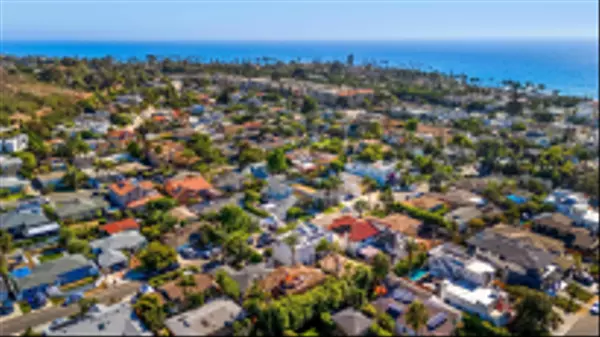 La Jolla, CA 92037,618 Gravilla Pl