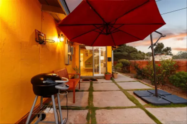 La Jolla, CA 92037,5643 Linda Rosa Ave