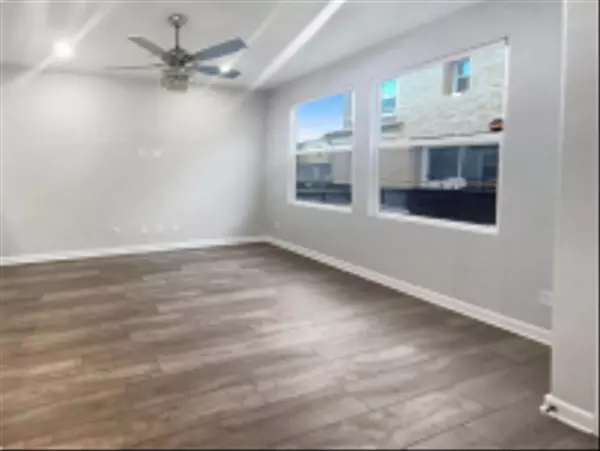 San Marcos, CA 92078,1206 Sunrise Vw #102