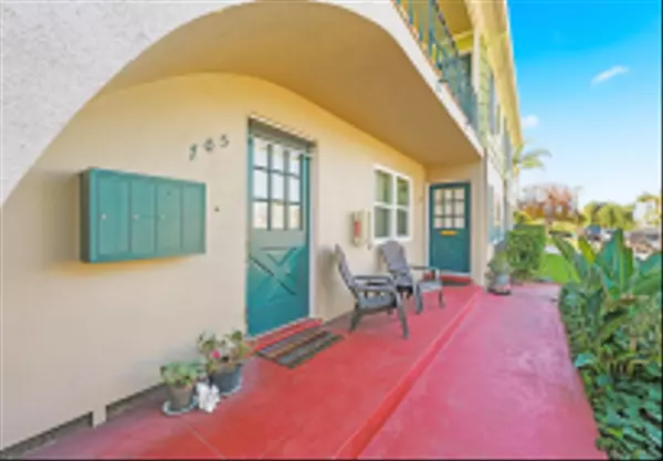 San Diego, CA 92103,711 W Pennsylvania Avenue