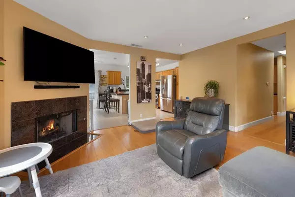 San Diego, CA 92103,2866 Eagle St