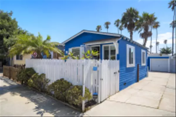 San Diego, CA 92107,5123 Lotus St