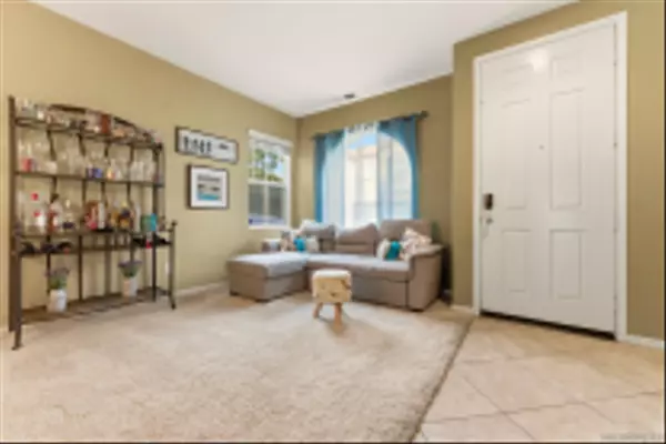 Escondido, CA 92027,465 Ashbourne Gln