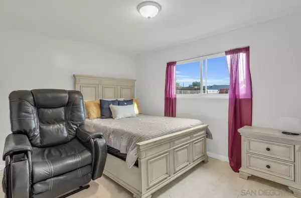 San Diego, CA 92111,2801 Whitney Street