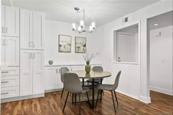 San Diego, CA 92108,10325 Caminito Cuervo #185