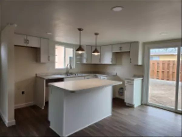 Vista, CA 92084,750 N Citrus Avenue, Unit #3