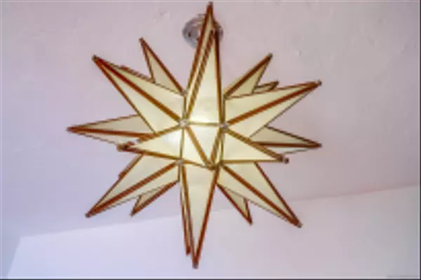 San Diego, CA 92103,2854 Albatross Street