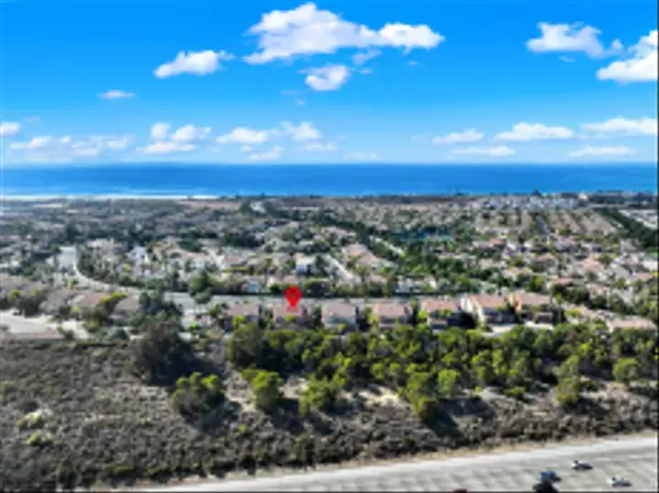 Carlsbad, CA 92011,7435 Neptune Dr