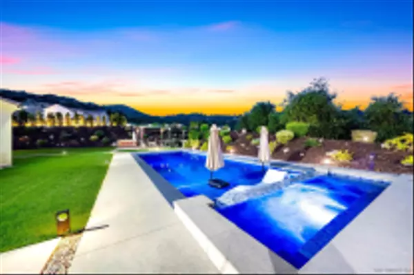 21992 Wilgen Rd, Escondido, CA 92029