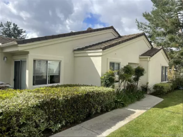 29543 Circle R Greens Dr., Escondido, CA 92026