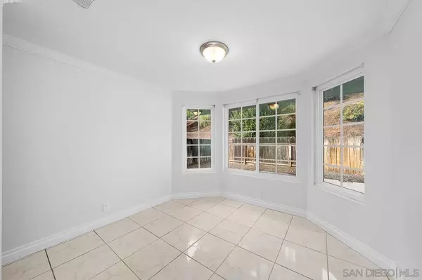 San Diego, CA 92139,2306 Manzana Way