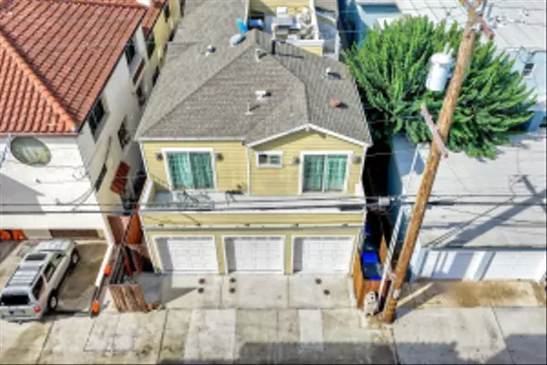 Coronado, CA 92118,753 D AVENUE