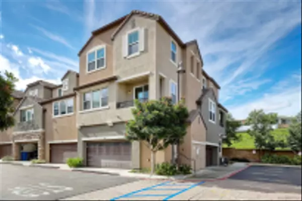 1801 Clare Ln, San Diego, CA 92071