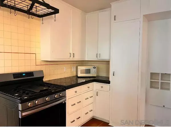 San Diego, CA 92106,3311 Xenophon St.