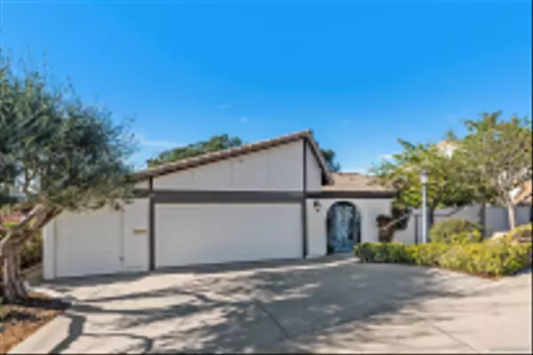 17976-17978 Sencillo Ln, San Diego, CA 92128
