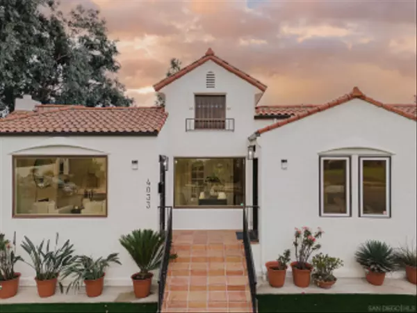 San Diego, CA 92116,4033 S Hempstead Cir