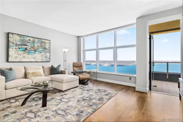 San Diego, CA 92101,1325 Pacific Hwy #3301