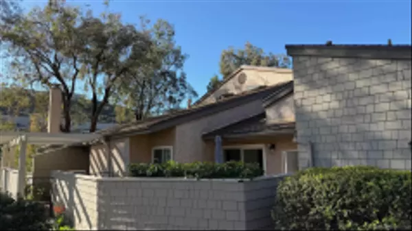 5611 Adobe Falls Rd #A, San Diego, CA 92120