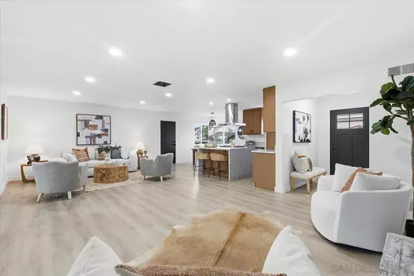 El Cajon, CA 92020,1643 Galway Pl