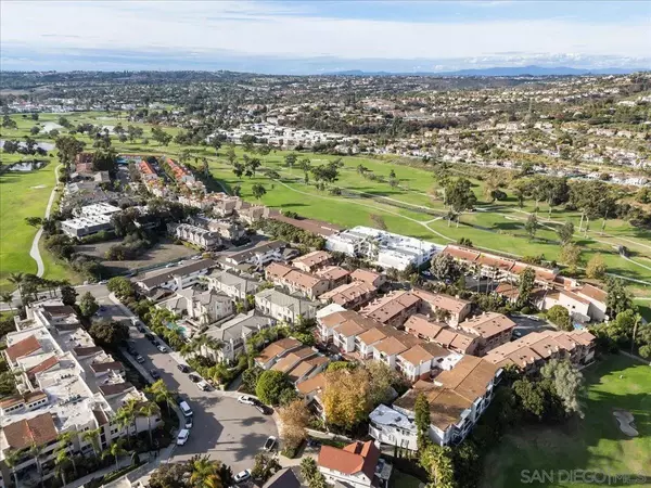 2630 Pirineos Way #5, Carlsbad, CA 92009