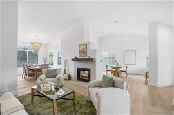 Ocenaside, CA 92058,183 Plumosa Street