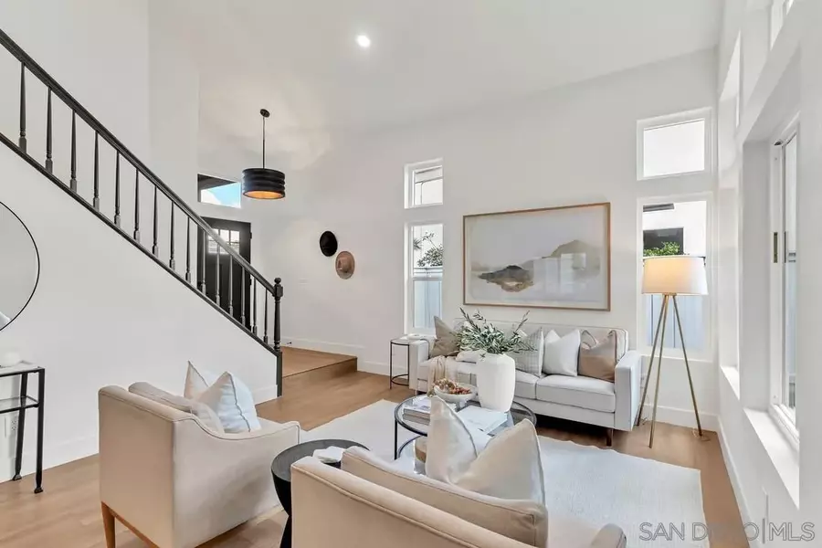 12169 Via San Loreno, San Diego, CA 92128