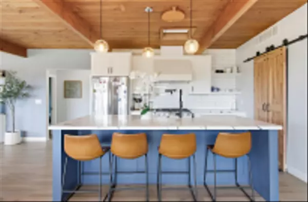 Bonita, CA 91902,3558 Siembre St